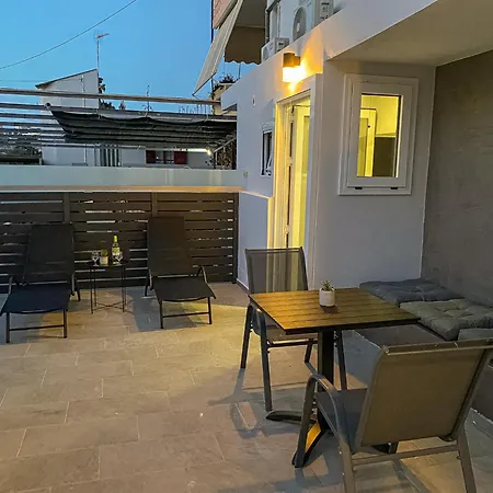 Appartamento Comfy With Small Private Pool, Fiber Internet And Private Parking La Canea