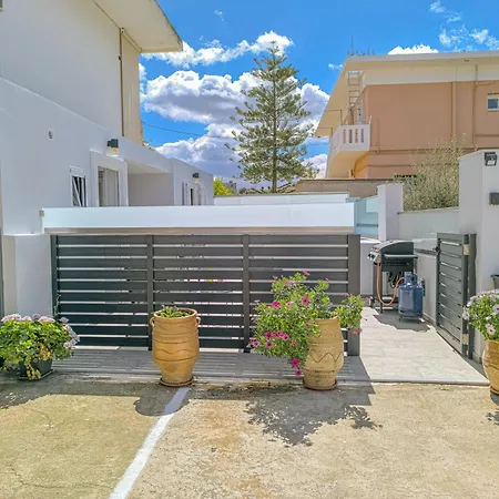 Apartment Comfy With Small Private Pool, Fiber Internet And Private Parking *