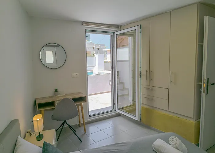 Comfy With Small Private Pool, Fiber Internet And Private Parking Chania (Crete)