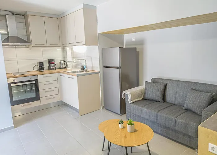 Comfy With Small Private Pool, Fiber Internet And Private Parking アパート *